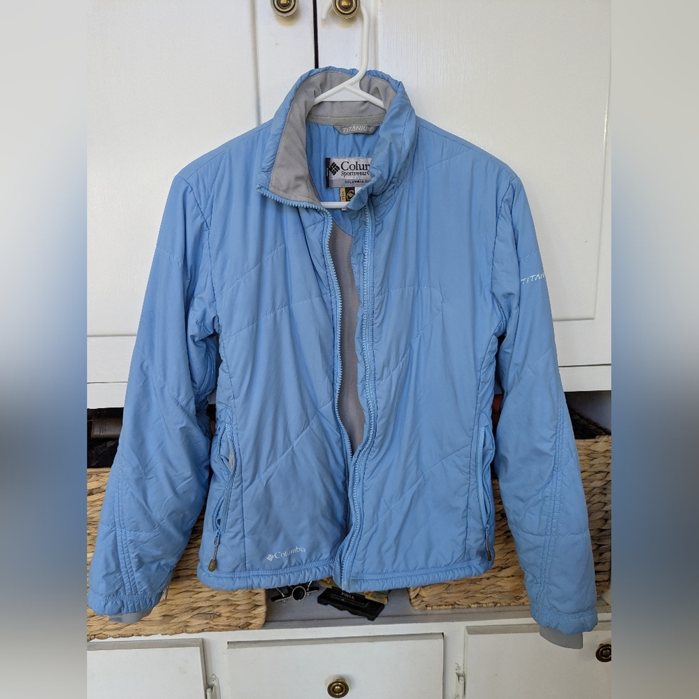 Women's size small Columbia titanium interchangeable jacket